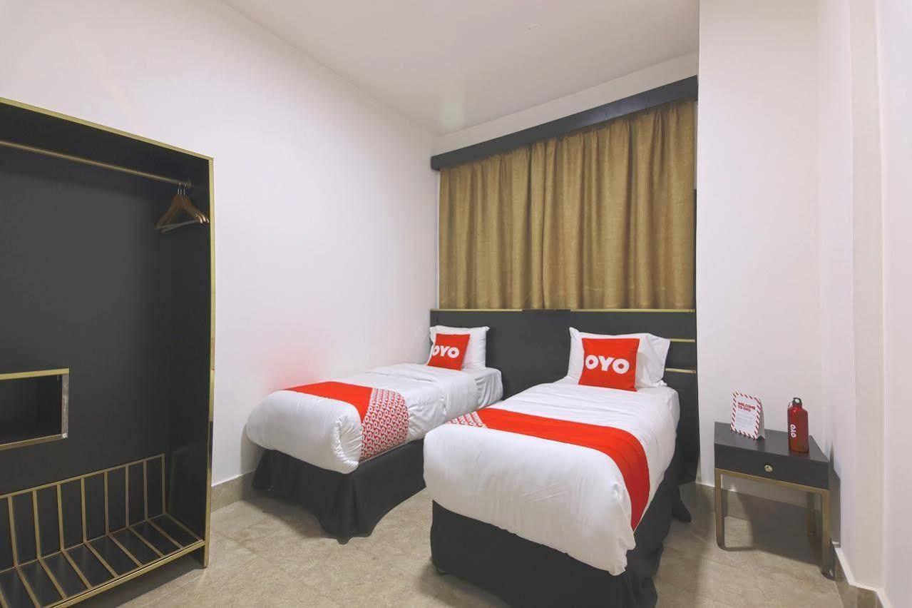 Star Emirates Downtown Hotel סאלאלה מראה חיצוני תמונה